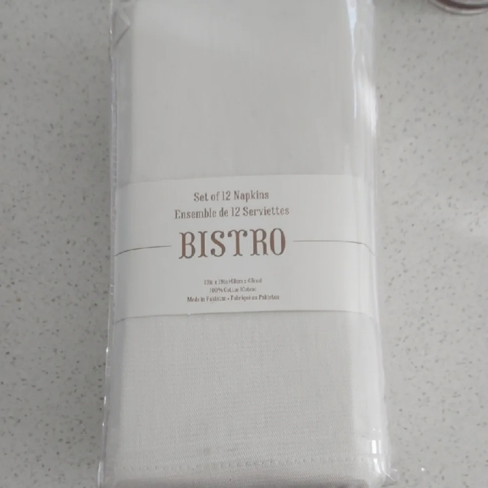 NEW Set 12 Dinner Napkins Cotton 19